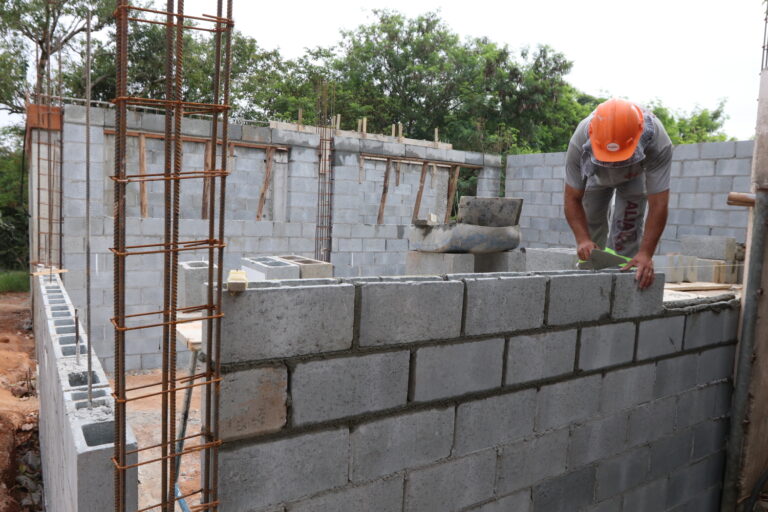 Obras do abrigo de animais de Jacareí tem previsão de entrega para agosto