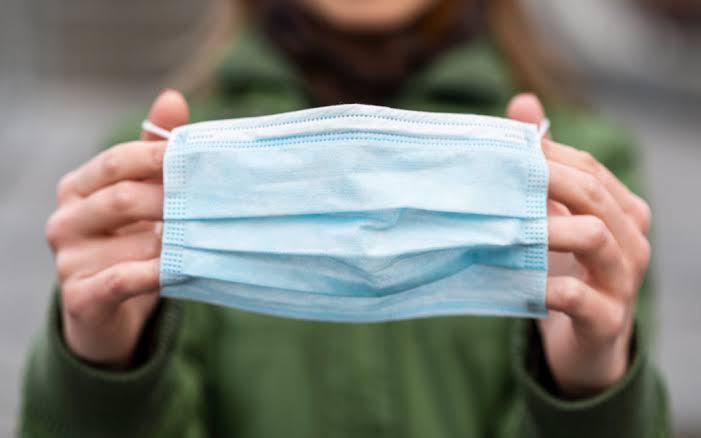 Uso de máscaras volta a ser obrigatório em escolas e prédios públicos em Jacareí