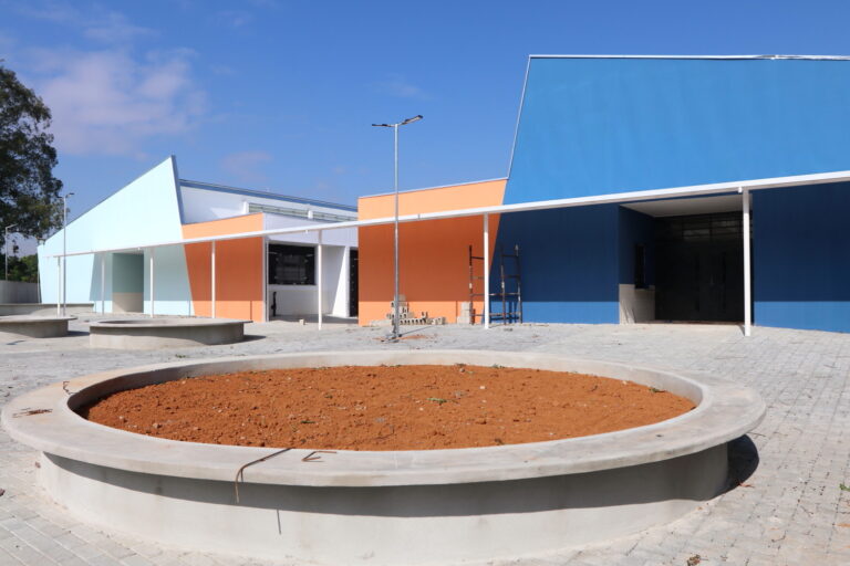 Creche do Meia Lua está em fase final de obras