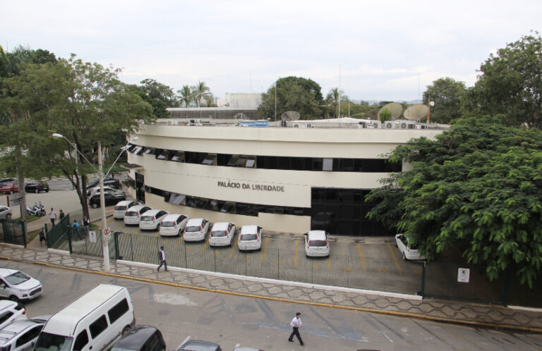 Câmara inicia recesso das sessões por 30 dias