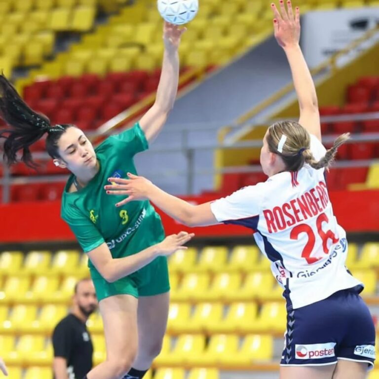 Atleta de Jacareí disputa mundial de handebol