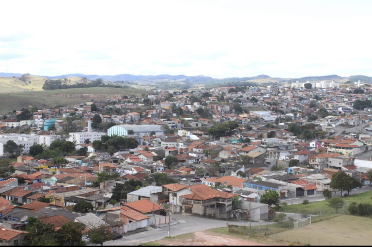 Prefeitura envia projeto de lei à Câmara que permite desdobro de lotes no Jardim Paraíso, Jardim Colônia, Jardim Maria Amélia e Jardim do Vale