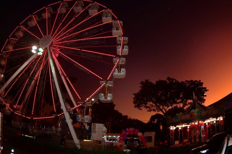 Roda gigante do CenterVale Shopping entra na última semana de funcionamento e se despede com promoções