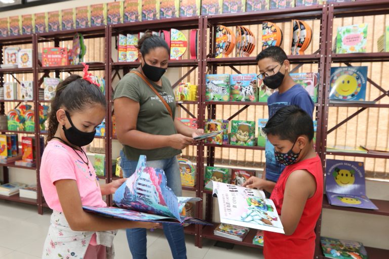 Feira Literária de Jacareí acontece neste fim de semana com distribuição de 32 mil livros para alunos da rede municipal