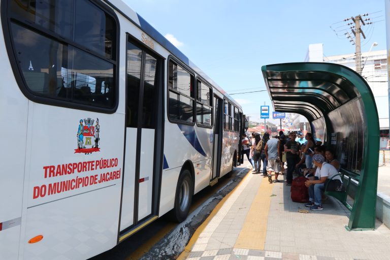 Transporte Público de Jacareí tem alterações nos horários do segundo jogo do Brasil