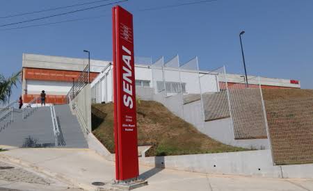 Senai de Jacareí tem curso gratuito de Técnicas Básicas em Serralheria em Aço e Alumínio