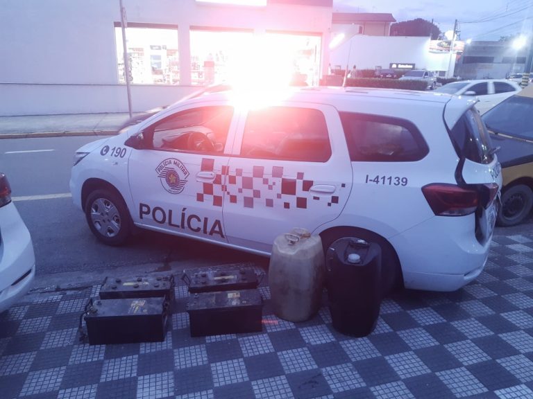Polícia Militar prende trio por furto de baterias e combustível em Jacareí