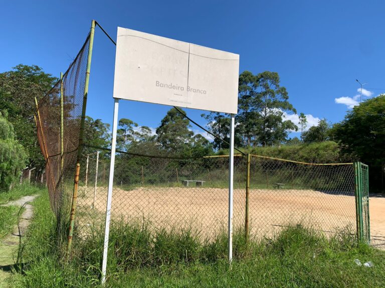 Moradores do Bandeira Branca reclamam das condições da área de lazer do bairro