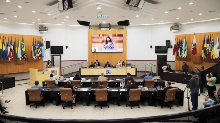 Câmara de Jacareí aprova dois projetos de vereadores