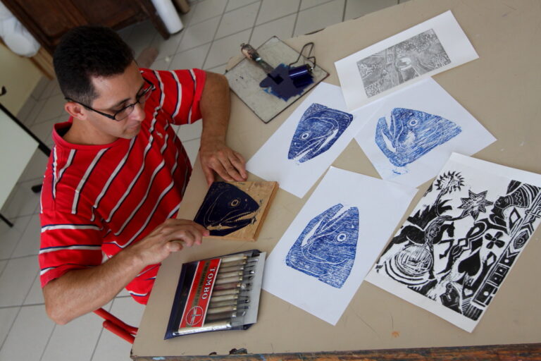 Inscrições para cursos de Desenho Artístico, Mangá e Xilogravura no Paulo Freire foram prorrogadas