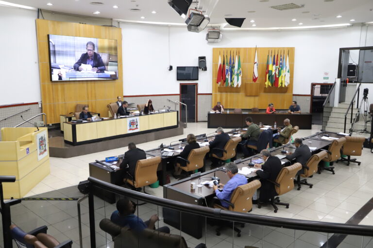 Câmara de Jacareí aprova anistia de 90% de multas com o SAAE
