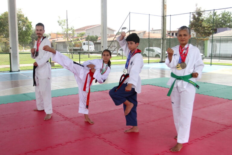 Atletas de Jacareí conquistam outro, prata e bronze na Copa São Paulo de Taekwondo