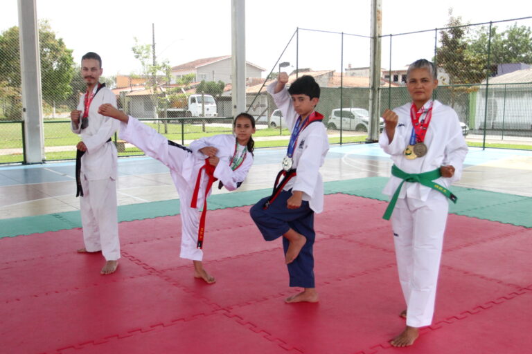 Atletas de Jacareí conquistam outro, prata e bronze na Copa São Paulo de Taekwondo