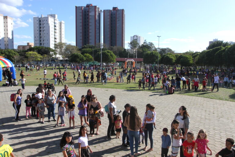 Parque da Cidade de Jacareí tem programação especial para as crianças na tarde de domingo