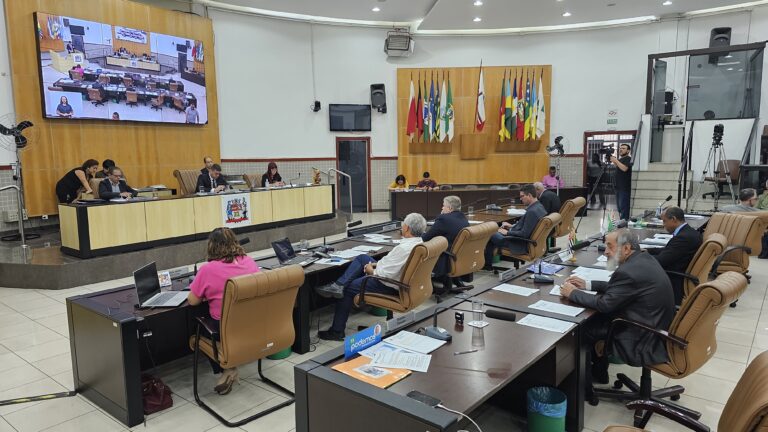 Câmara de Jacareí aprova anistia de juros e multa sobre débitos em dívida ativa