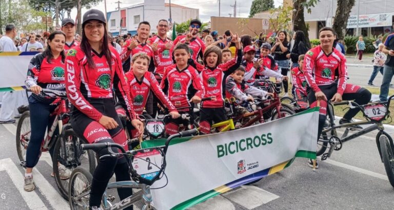 Cinco pilotos de Jacareí vencem 6ª etapa do Paulista de Bicicross