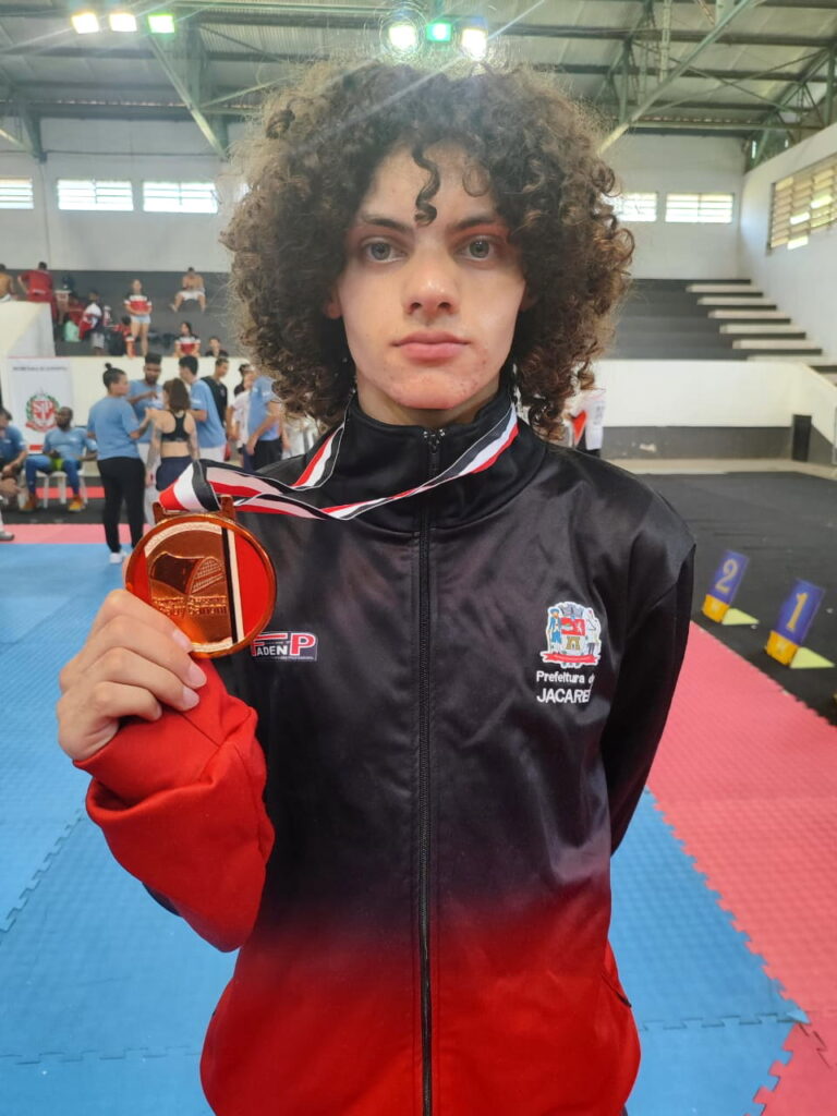 Taekwondo e Tênis de Mesa de Jacareí conquistam bronze nos Jogos Abertos