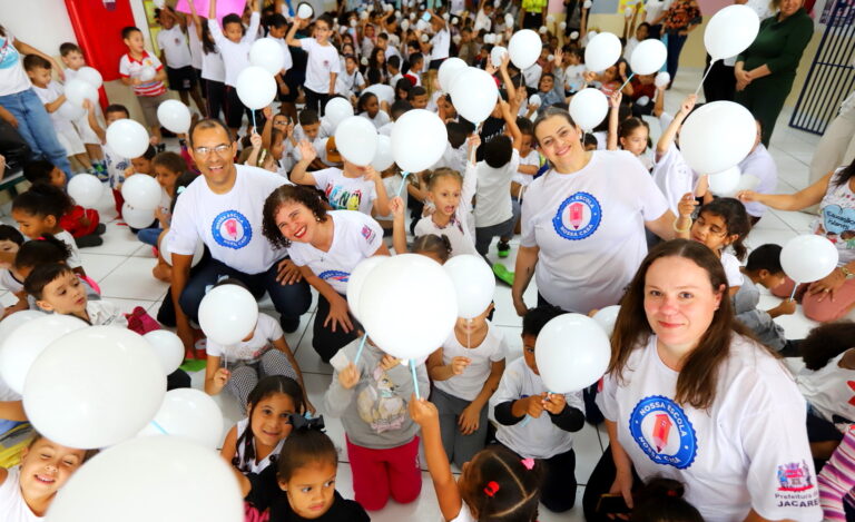 Jacareí realiza lançamento de campanha para preservação do patrimônio escolar