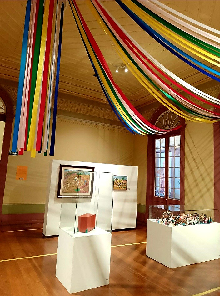Exposição gratuita está com visitação aberta no Museu de Jacareí