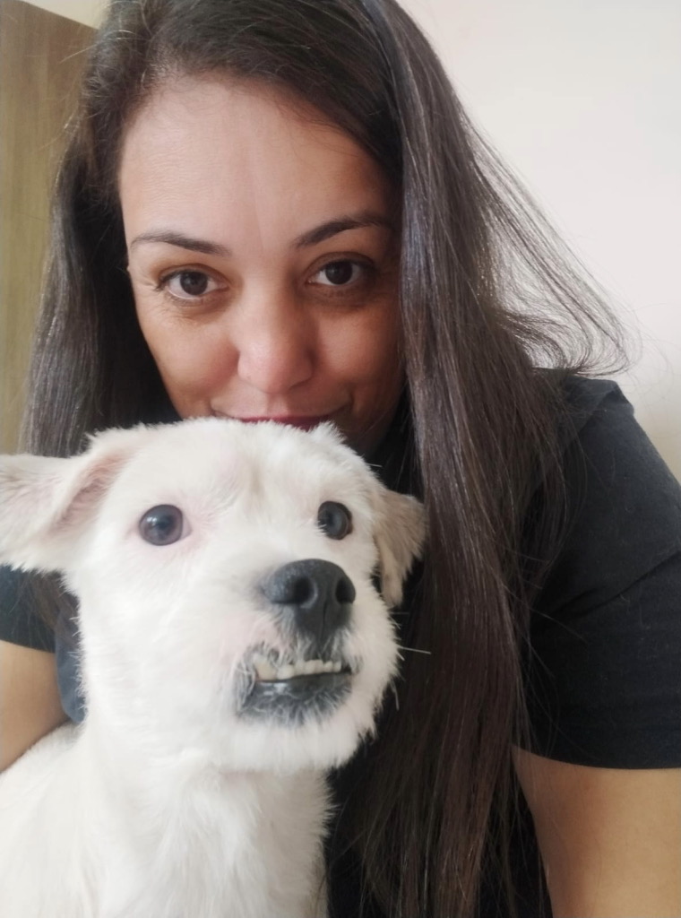 Caetano, cãozinho resgatado pela Diretoria de Proteção Animal de Jacareí, foi adotado