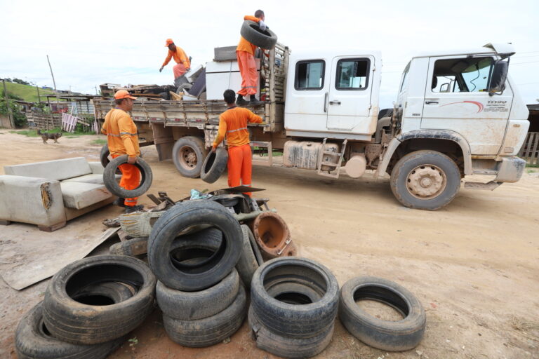 Operação Cata-Treco continua nesta quarta-feira no Jardim Santa Maria