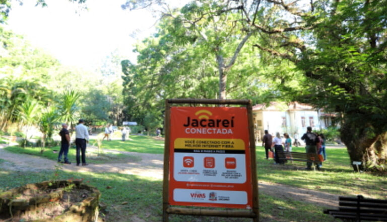 Jacareí inaugura 10 pontos de wi-fi gratuitos na cidade