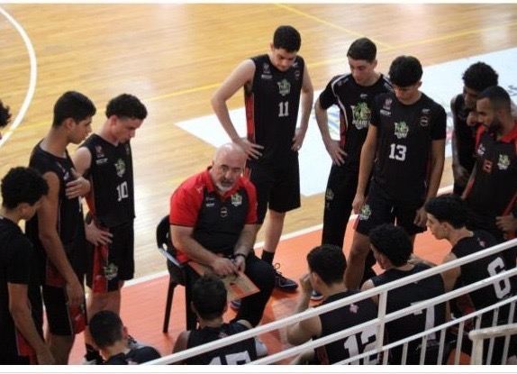 Basquete de Jacareí sub-18 vence Guarulhos em rodada do Paulista