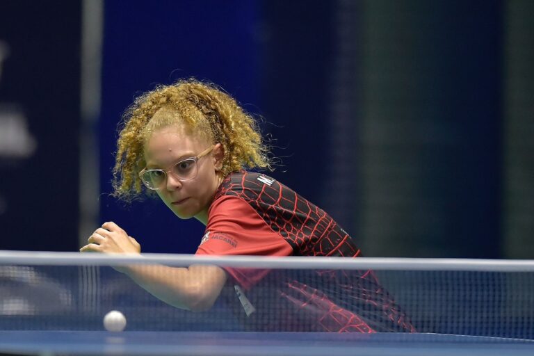 Atleta jacareiense Maria Fernandes é campeã do III Ranking Paulista de Tênis de Mesa