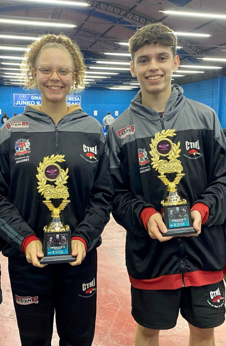 Tênis de Mesa de Jacareí conquista duas medalhas de ouro em Guarulhos