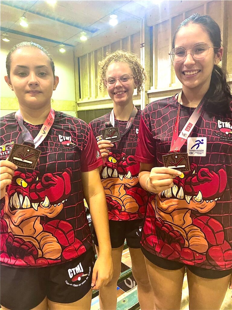 Tênis de mesa de Jacareí garante prata e bronze na 4ª etapa do Paulista e Maria Fernandes se mantém líder no ranking