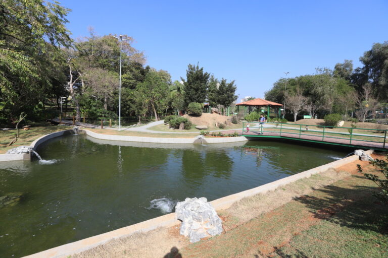 Lago do Parque da Cidade é entregue após passar por revitalização