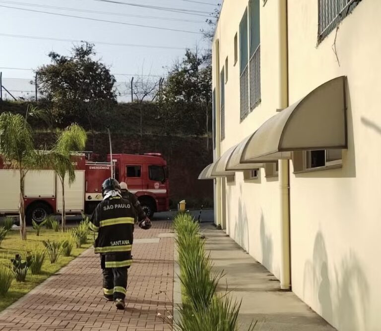 Incêndio no hospital São Francisco provoca evacuação de pacientes da UTI em Jacareí
