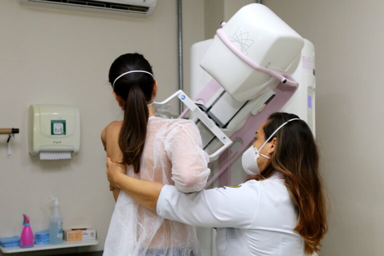 Jacareí realiza mutirão de mamografias