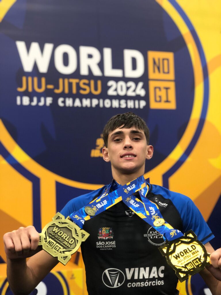 Gabriel Petersen, jovem natural de Jacareí, consagra-se campeão mundial de Jiu-Jitsu