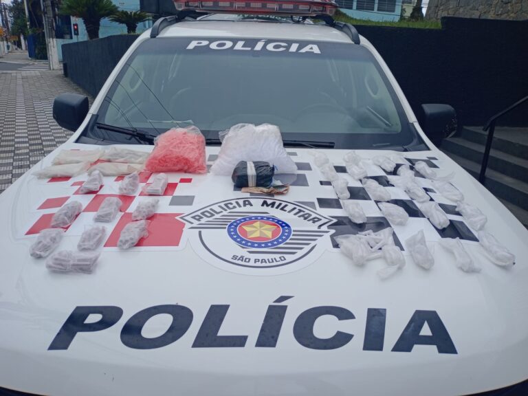 Homem é preso com mais de 300 pinos de cocaína em Jacareí