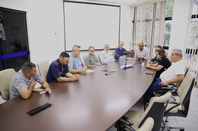 Vereadores de Jacareí recebem Sindicato e trabalhadores para tratar da situação da Avibras