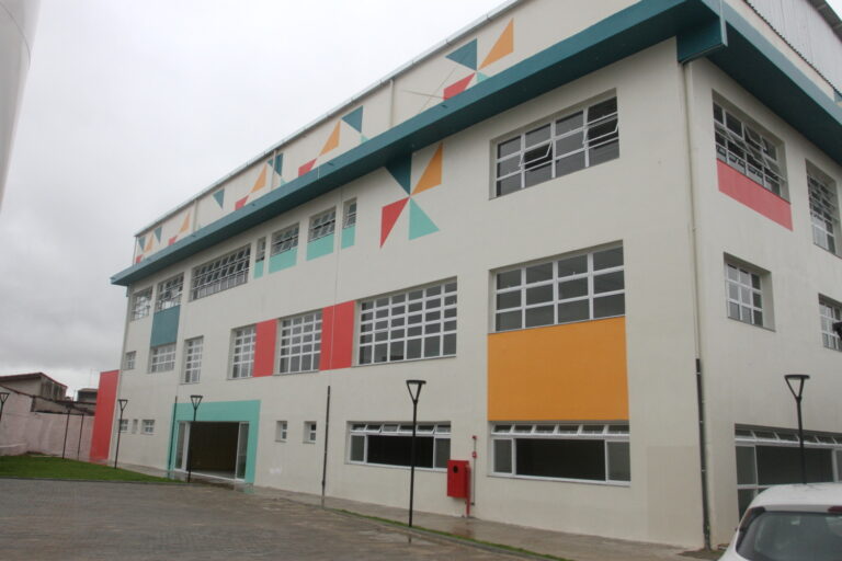 Obras de creche no Villa Branca e Centro de Educação Integral são entregues nesta quinta-feira