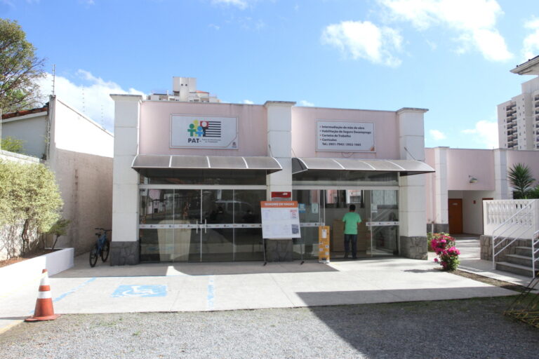 Prefeitura de Jacareí abre 120 vagas de estágio para ensino superior