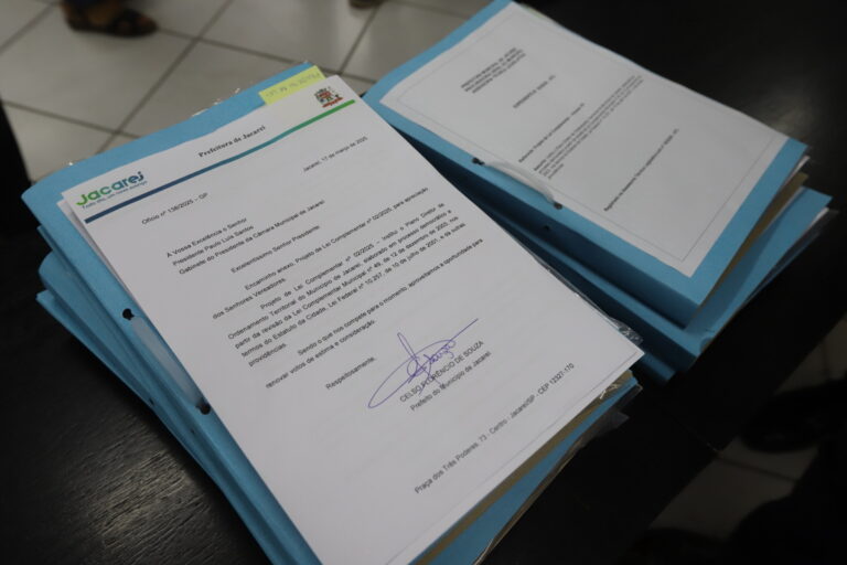 Projeto de Lei Complementar de revisão do Plano Diretor é entregue à Câmara de Jacareí