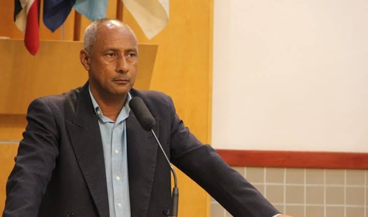 Vereadores aprovam projeto de criação e manutenção de hortas nas escolas de Jacarei