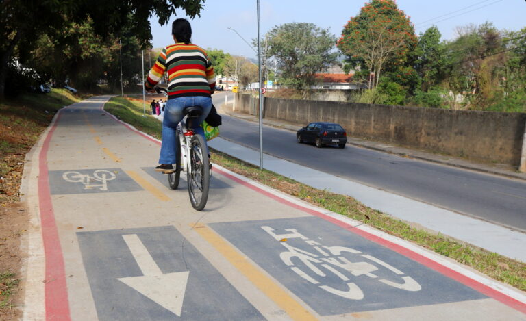Ciclovia da ligação entre Jacareí e São José é a primeira entre duas cidades do Vale do Paraíba