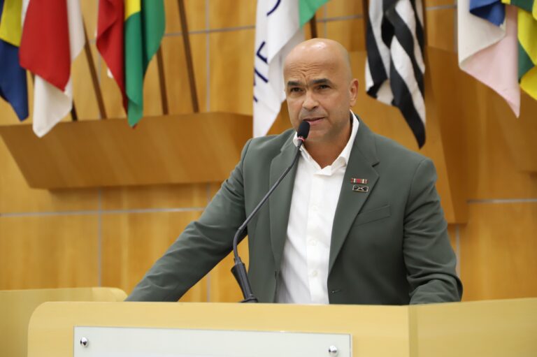 Vereador propõe lei que proíbe prefeitura de contratar shows que façam apologia ao crime em Jacareí