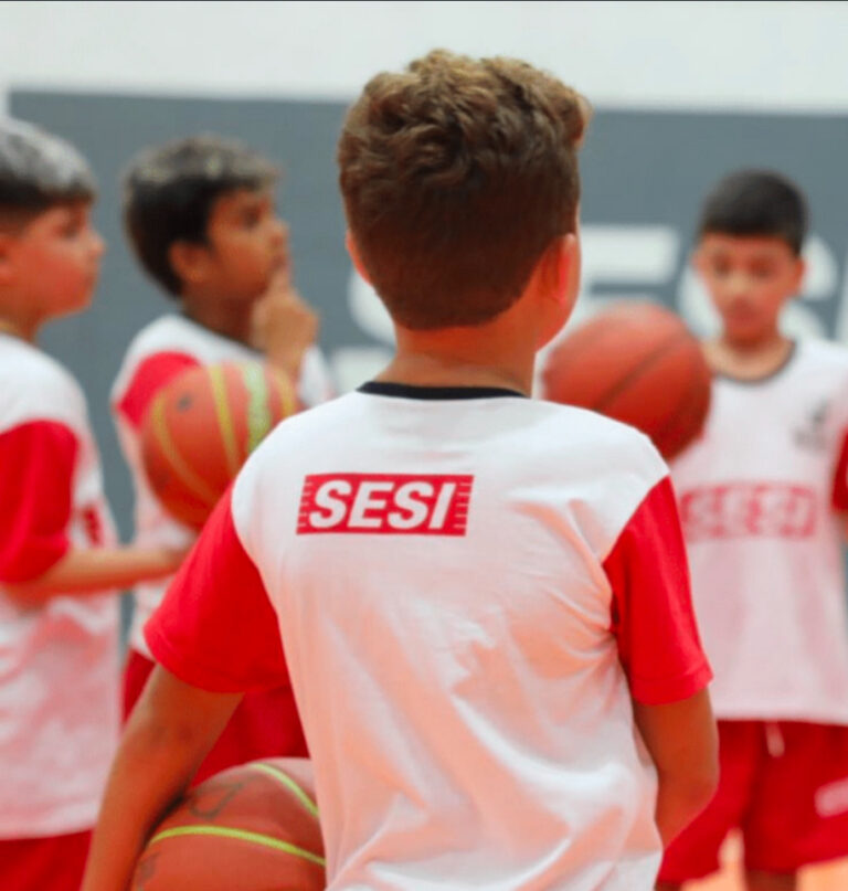 SESI Jacareí oferece quase 500 vagas gratuitas para modalidades esportivas