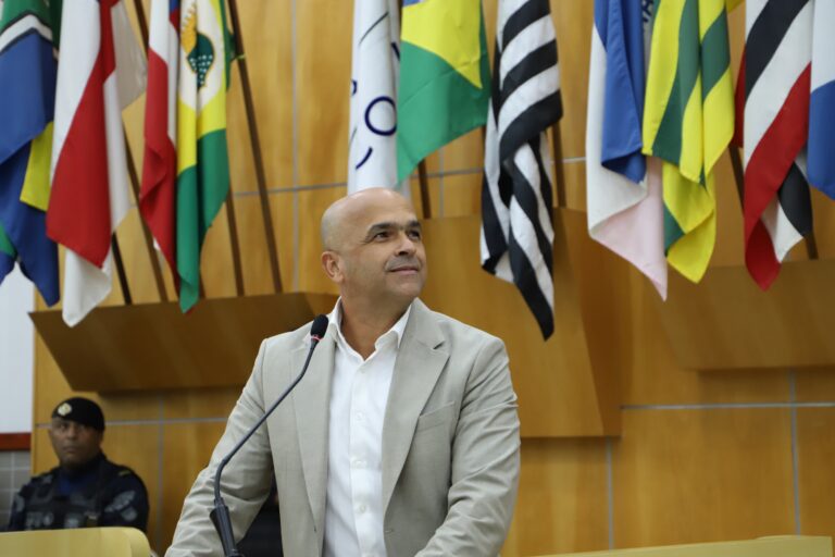 Vereadores aprovam lei que proíbe prefeitura de contratar shows que façam apologia ao crime em Jacareí