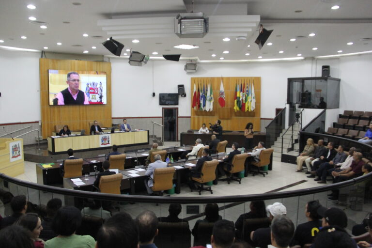 Câmara de Jacareí aprova mudanças para contratação de pessoal por tempo determinado