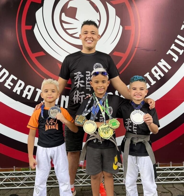 Atletas Mirins de Jacareí brilham em Campeonato Paulista de Jiu-Jitsu