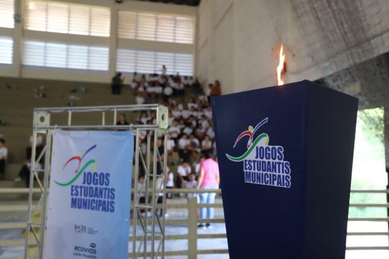 Cerimônia marca abertura de Jogos Estudantis Municipais de 2025