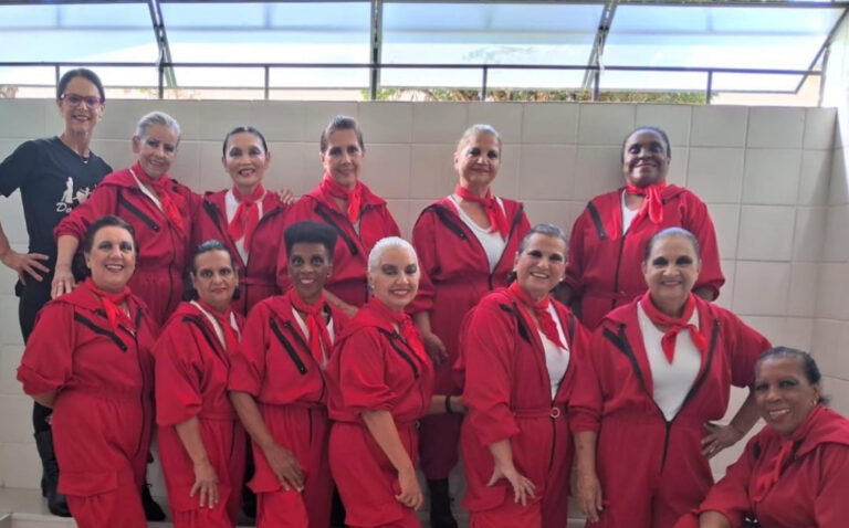 Grupo de Dança Viva Vida de Jacareí é campeão dos jogos da melhor idade