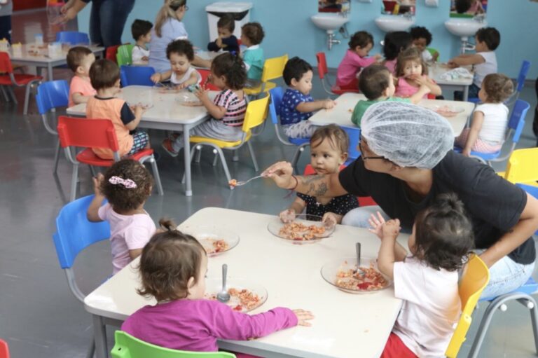 Educação abre inscrições para cargos eventuais de Professor, Agente de Desenvolvimento Infantil e Agente de Apoio Escolar